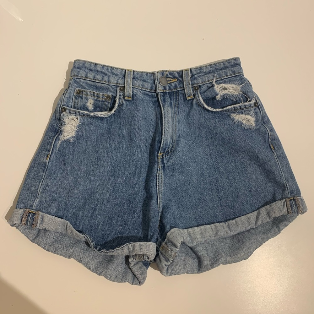 Carmar high waisted denim shorts
LF Ophelia shorts